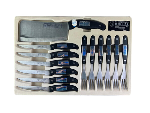 Maletin utensilios de cocina 32 piezas interior 1